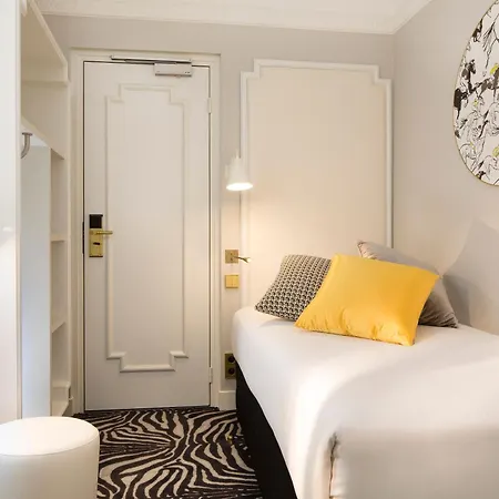 Pastel Hotel París