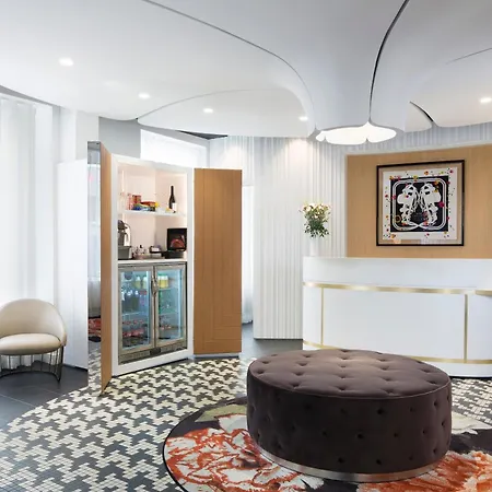 Hotel Pastel París