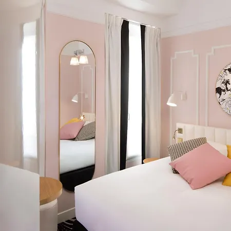 Hotel Pastel París