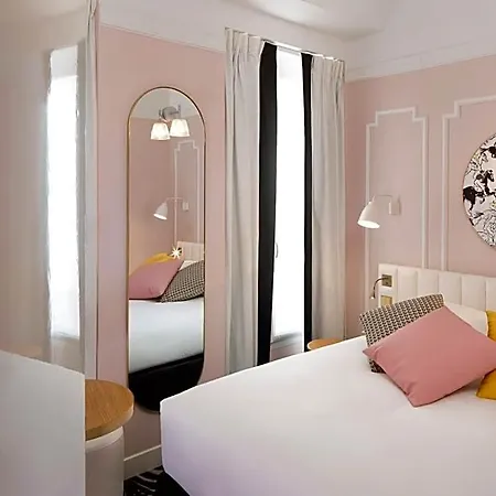 Pastel Hotel