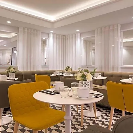 Hotel Pastel Paris
