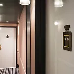 Pastel Hotel París