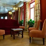 Pastel Hotel